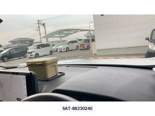 Toyota RAV4 2022-10 8337617-22