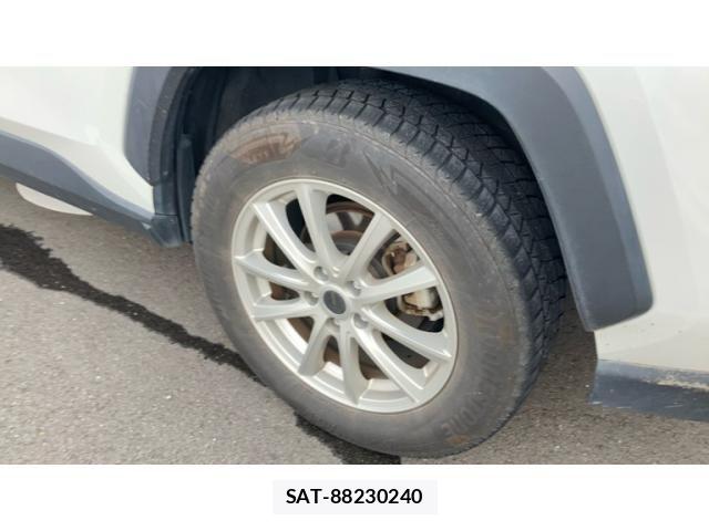 Toyota RAV4 2022-10 8337617-4