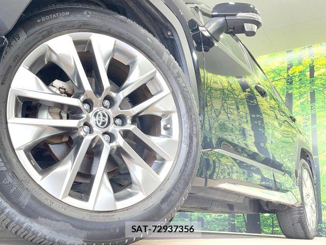 Toyota RAV4 2019-11 8337601-12