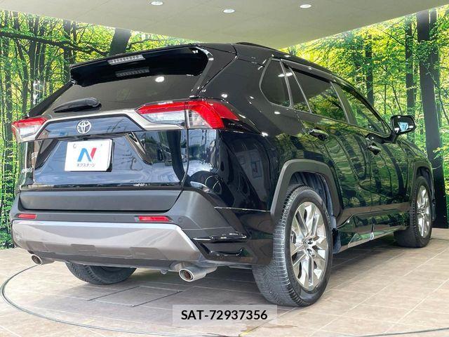 Toyota RAV4 2019-11 8337601-16