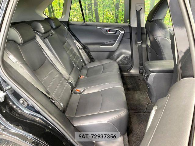Toyota RAV4 2019-11 8337601-8