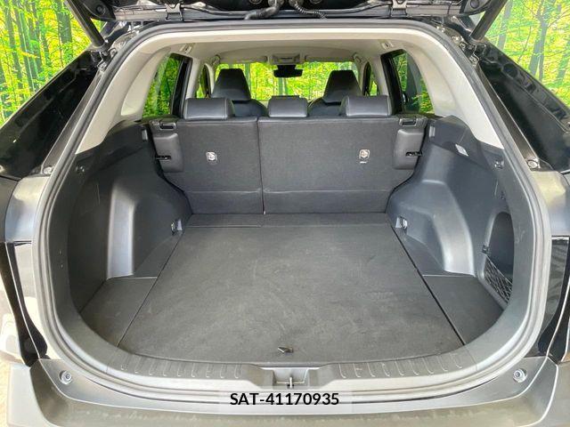 Toyota RAV4 2021-07 8337609-10
