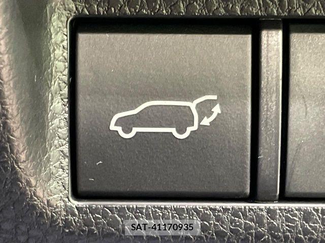 Toyota RAV4 2021-07 8337609-6