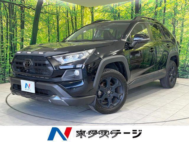 Toyota RAV4 2021-03 8337614-0
