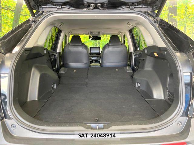 Toyota RAV4 2021-03 8337614-9