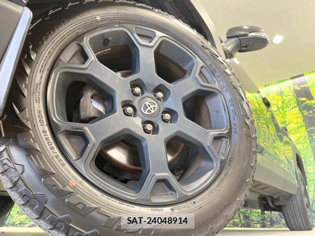 Toyota RAV4 2021-03 8337614-12