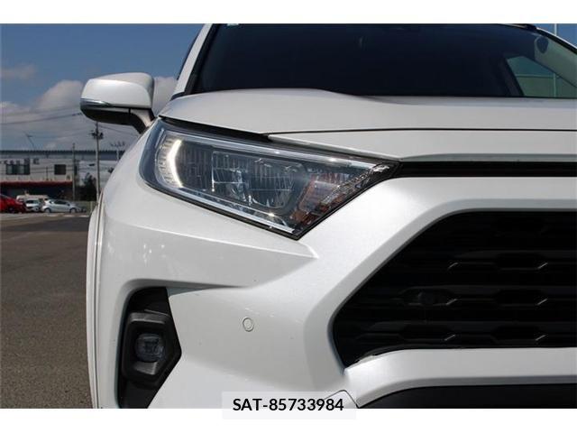 Toyota RAV4 2023-01 8337610-9