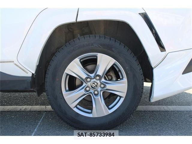 Toyota RAV4 2023-01 8337610-16
