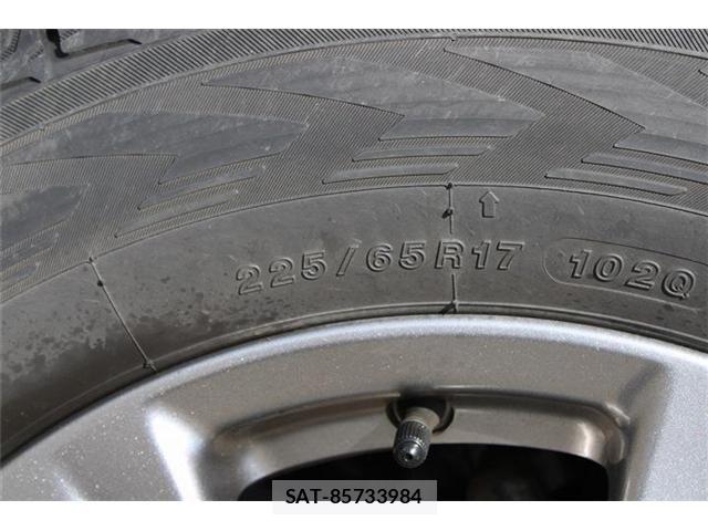 Toyota RAV4 2023-01 8337610-19