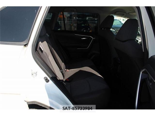 Toyota RAV4 2023-01 8337610-25