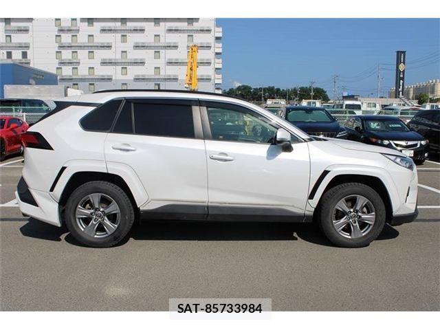 Toyota RAV4 2023-01 8337610-3