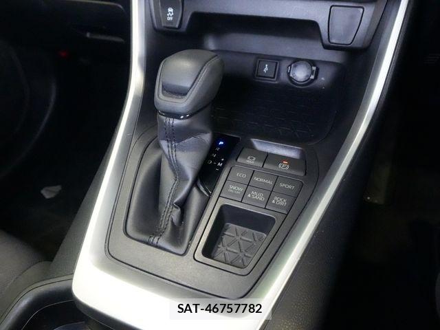 Toyota RAV4 2020-11 8337616-10