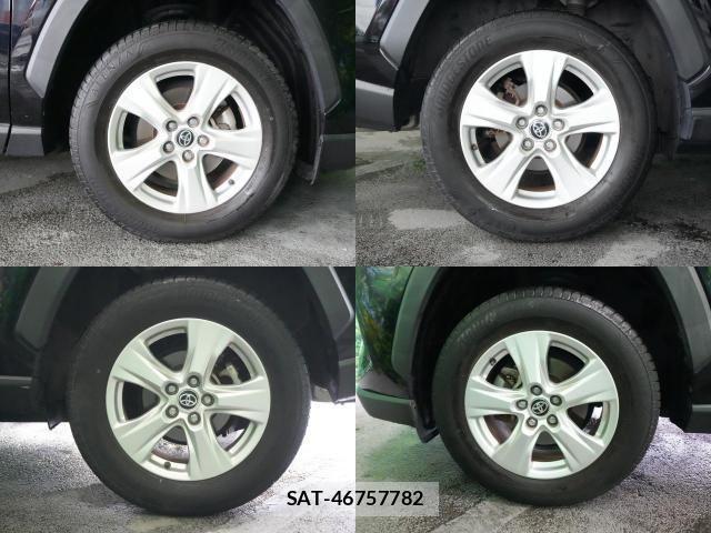 Toyota RAV4 2020-11 8337616-4