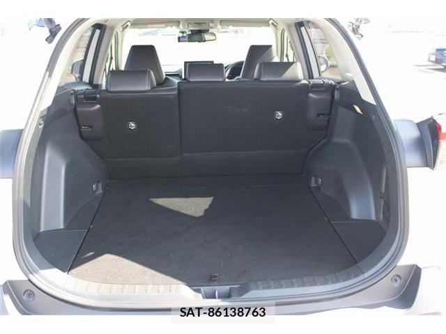 Toyota RAV4 2020-07 8337619-12