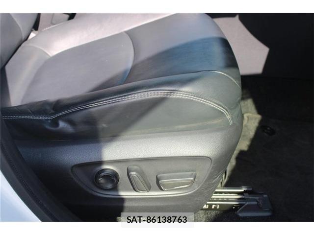 Toyota RAV4 2020-07 8337619-15