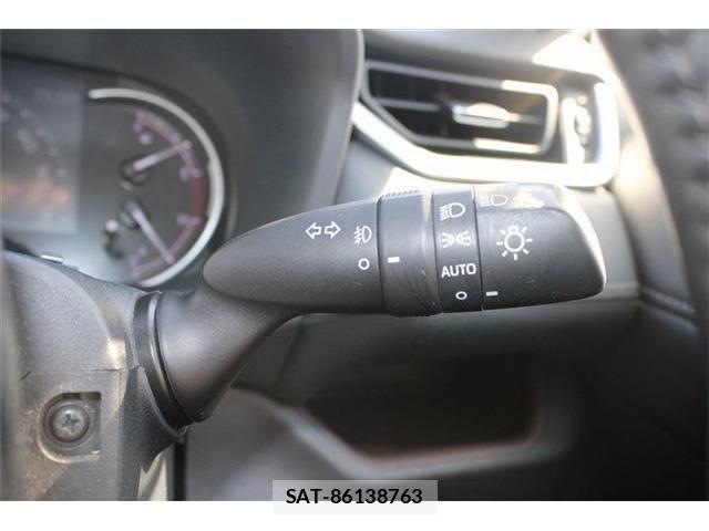 Toyota RAV4 2020-07 8337619-21