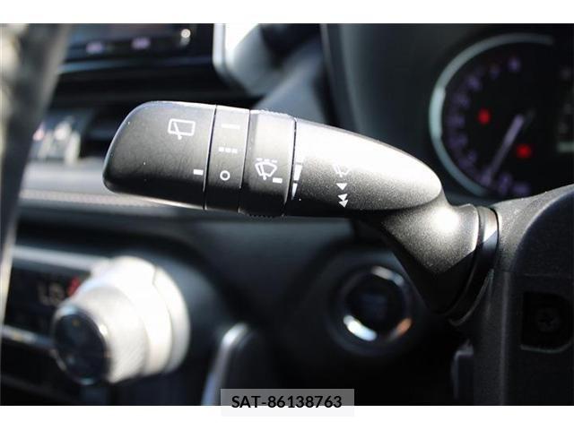 Toyota RAV4 2020-07 8337619-24