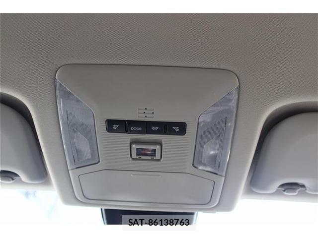 Toyota RAV4 2020-07 8337619-25