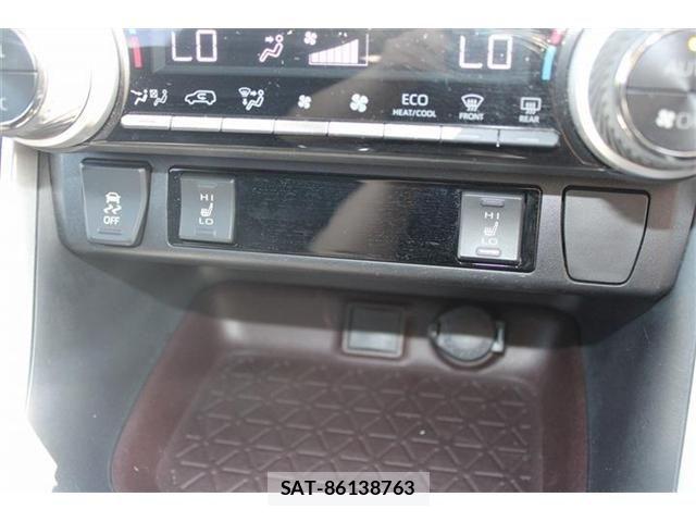 Toyota RAV4 2020-07 8337619-28