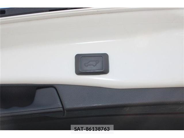 Toyota RAV4 2020-07 8337619-4