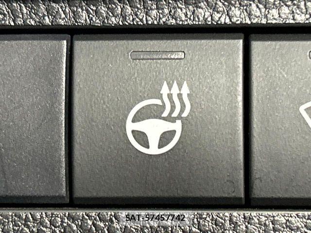 Toyota RAV4 2020-09 8337603-9