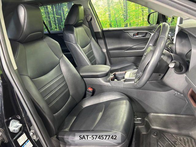 Toyota RAV4 2020-09 8337603-12