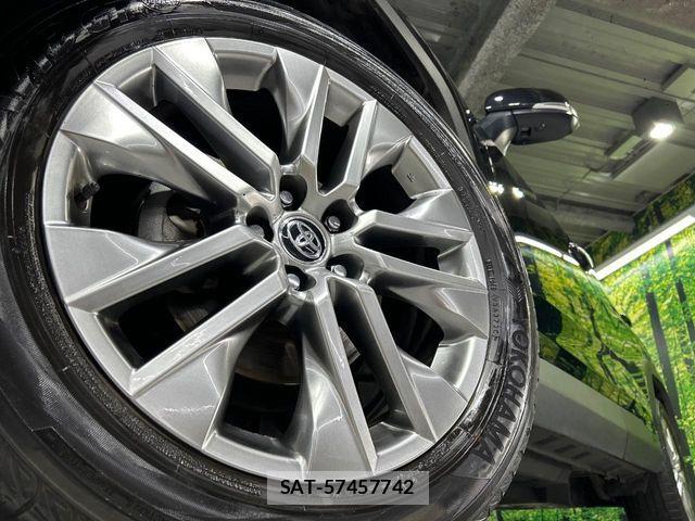 Toyota RAV4 2020-09 8337603-15
