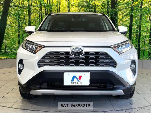 Toyota RAV4 2020-08 8337615-13
