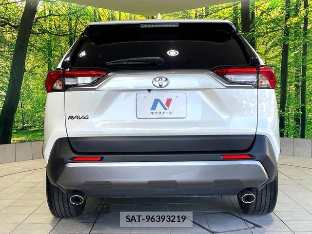 Toyota RAV4 2020-08 8337615-14
