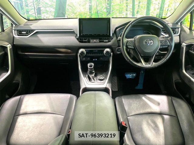 Toyota RAV4 2020-08 8337615-1
