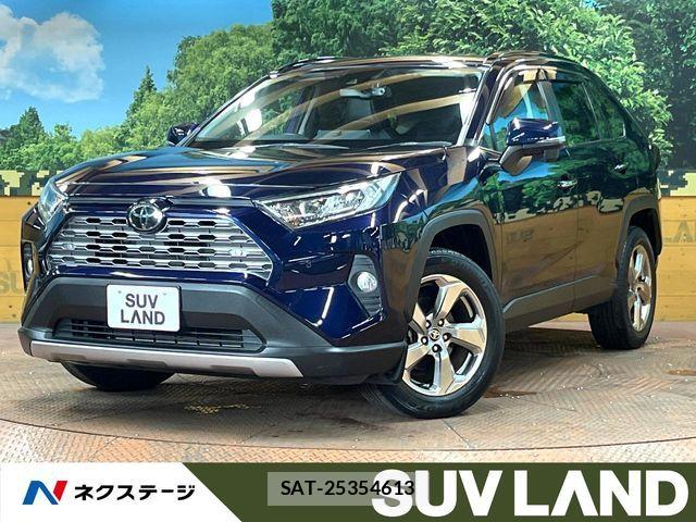 Toyota RAV4 2021-08 8334470-0