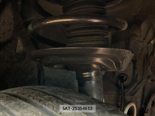 Toyota RAV4 2021-08 8334470-19