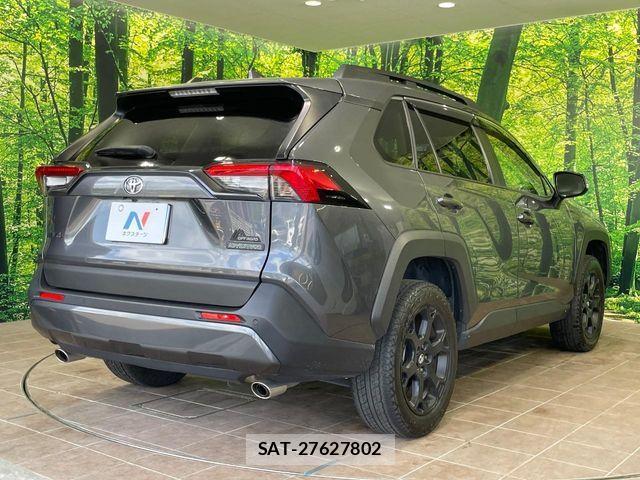 Toyota RAV4 2022-06 8337607-16