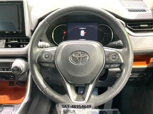 Toyota RAV4 2020-01 8337608-10