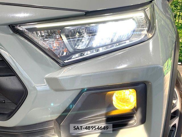 Toyota RAV4 2020-01 8337608-11