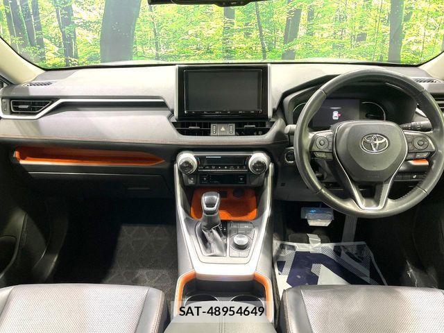 Toyota RAV4 2020-01 8337608-1