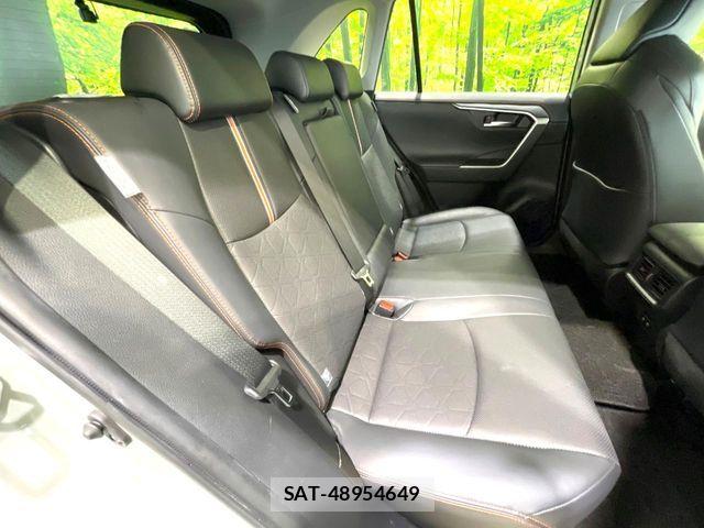 Toyota RAV4 2020-01 8337608-8