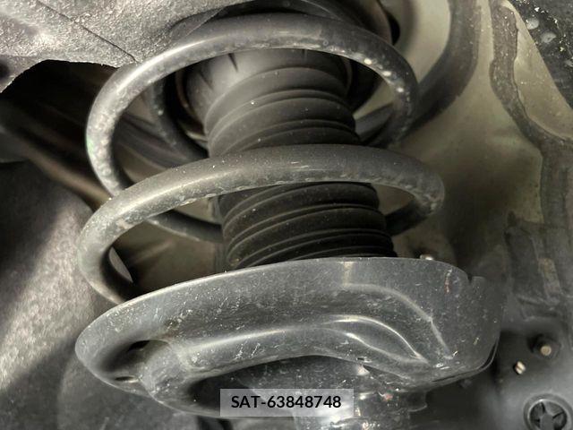 Toyota RAV4 2025-07 8337592-19