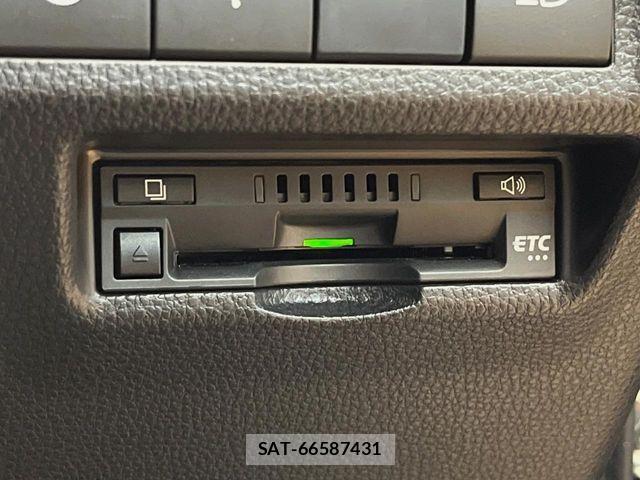 Toyota RAV4 2019-06 8337611-8