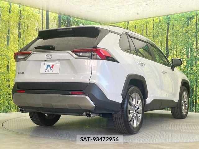 Toyota RAV4 2024-07 8337597-16