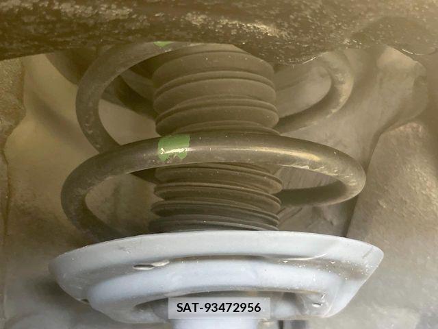 Toyota RAV4 2024-07 8337597-19
