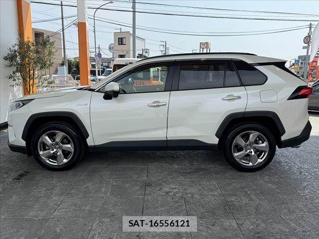 Toyota RAV4 2020-07 8337606-10