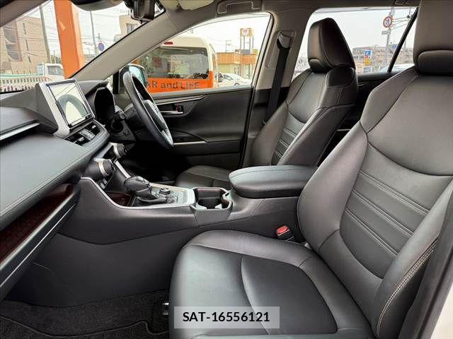 Toyota RAV4 2020-07 8337606-16