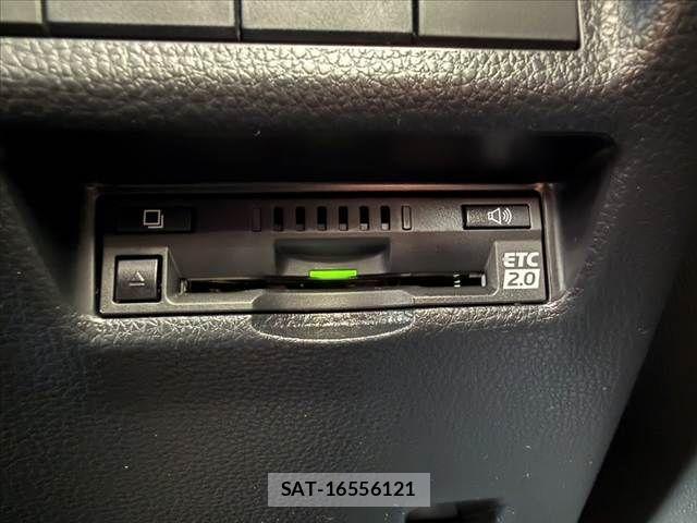 Toyota RAV4 2020-07 8337606-6