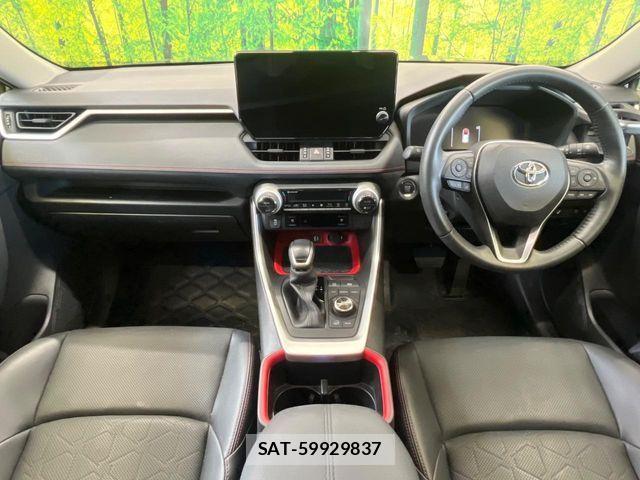 Toyota RAV4 2022-12 8337599-1