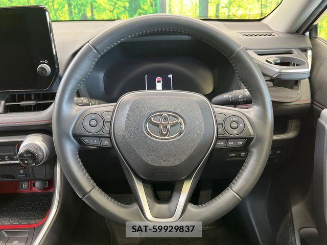 Toyota RAV4 2022-12 8337599-4