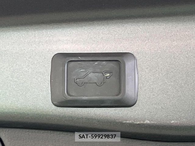 Toyota RAV4 2022-12 8337599-6