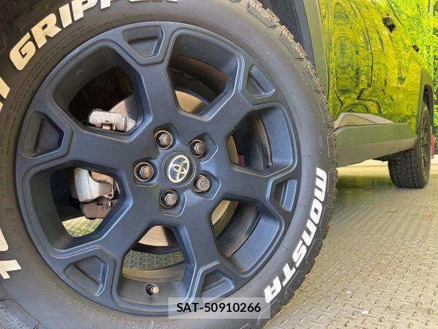 Toyota RAV4 2022-05 8355470-12