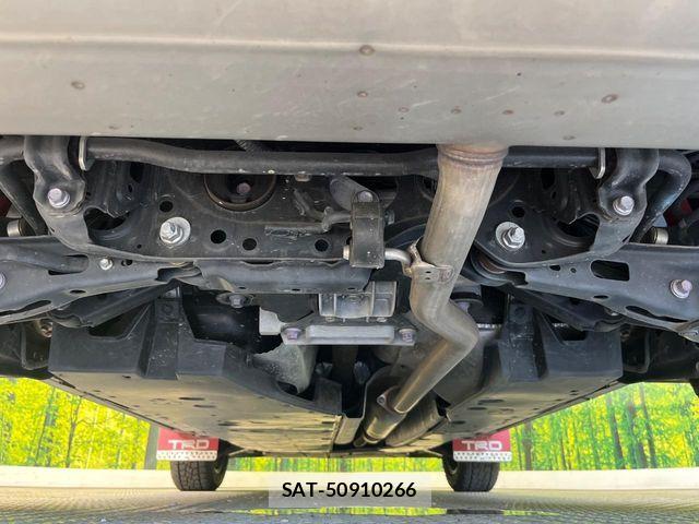 Toyota RAV4 2022-05 8355470-18