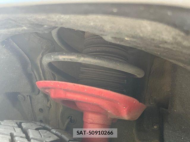 Toyota RAV4 2022-05 8355470-19